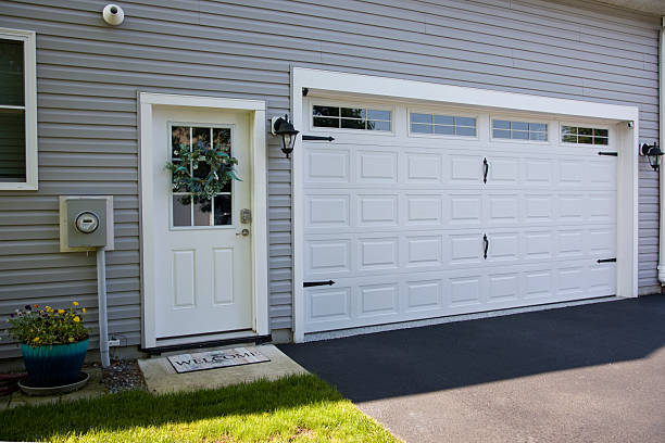 24/7 Emergency Garage Door Panel Replacement experts in Mesquite, NV